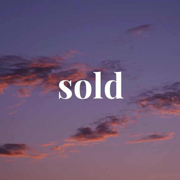 🌷SOLD🌷 - Picture 1 of 1